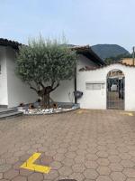 B&B Losone - Comodo appartamento - Bed and Breakfast Losone