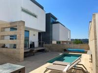 Moradia Lux RR com piscina - B&B