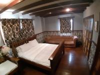 Stylish Farm House - B&B