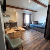 Studio LA MOUTONNE tt équipé 20 m2 10mn plages- hyeres - TRES CALME- - B&B La Crau