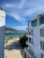 Sea View Apartment in Vlore - B&B