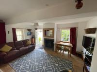 Robinsons Cottage, central and quiet - B&B