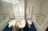 Camera Matrimoniale con Bagno Privato