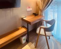 oxy suites G-01 at Shop House Meisterstadt Pollux Habibie - Chambres d'hôtes Batam Centre