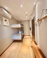 oxy suites 2-06 at Shop House Meisterstadt Pollux Habibie - B&B