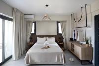 Camera Tripla Deluxe con Vista Mare