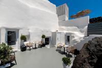 Honeymoon Double Room with Outdoor Jetted Tub & Indoor Private Pool
