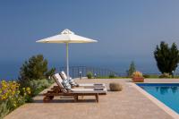 Avraam Sunset Villas with Private Heated Pools - Ferienwohnung Kalamitsi