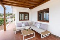 Home2Book Villa Alessandro, Design & Comfort - Chambres d'hôtes El Sauzal