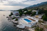 Luxury Villa Solis - B&B Karlobag