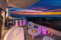 Penthouse Blue Horizon- a luxury penthouse with infinity pool, hot tub and sea views! - B&B Poreč