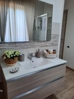 Holiday Home Dolia Center - Bed and Breakfast Dolianova