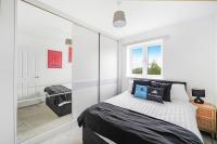 Cosy 5 BR House Ideal For Contractors and Business with 7 Beds Wi Fi and Parking in Peterborough - B&B Peterborough