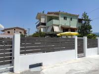 Νέος Πύργος Family Home - B&B