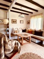 Inside, The Village- Atelier - B&B Tunari