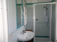 Driepersoonskamer met Eigen Badkamer
