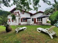 Maison calme avec grand extérieur, proche centre et océan, idéale famille/amis - FR-1-239-860 - B&B Anglet
