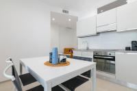 Apartment mit Balkon