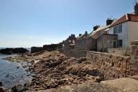 B&B Anstruther - Aqua Vista- seafront cottage Cellardyke - Bed and Breakfast Anstruther