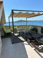 Holiday house Val - Chambres d'hôtes Pašman