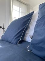 Kamer met Queensize Bed en Uitzicht op Zee