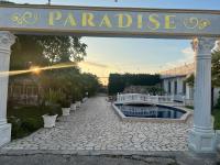 B&B Fshati i Ri - Hotel Paradise - Bed and Breakfast Fshati i Ri