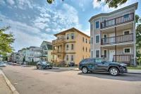 Astonishing 4BR Bright *Apt with modern amenities! - B&B Boston