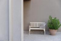 Villa Botanica - Elegant family house with beautiful pool and garden near the sea - B&B