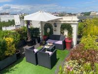 B&B Boulogne-Billancourt - DERNIER ETAGE TERRASSE Pte St Coud - Bed and Breakfast Boulogne-Billancourt