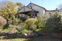 B&B Victor Harbor - Quaint Cottage Nestled Amongst the Trees - Bed and Breakfast Victor Harbor