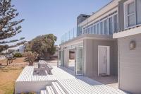 Bella Vista Yzerfontein - No loadshedding - Home away from home - B&B