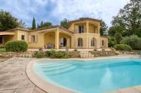 B&B Brignoles - Les Girolles - Villa climatisée avec piscine - Bed and Breakfast Brignoles