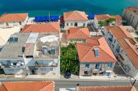 Katina's Coastal Oasis - B&B