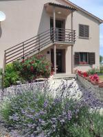 Apartman Gina - Bed and Breakfast Labin