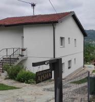 Ajsha Guesthouse - B&B