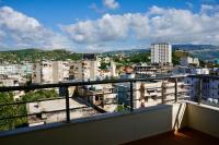 Serene Green One-Bedroom Condo - Bed and Breakfast Vlorë