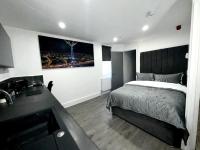 standard suite with spa bath 