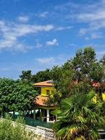 Villa Gaya with XXL heated pool - Bed and Breakfast Poreč