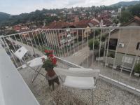 FARIS - B&B