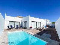 House with Pool in Sector Bahia, Close to the Beach - Casa Amalia - Chambres d'hôtes San Carlos