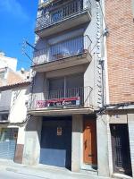 piso con desayuno incluido y vistas a la montaña. - Ferienwohnung