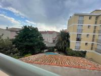 Le Baya - Appt proche des Halles - B&B