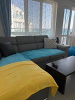 Apartment mit Balkon