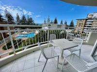 B&B Gold Coast - Burleigh Beach Front - Bed and Breakfast Gold Coast