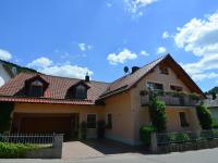 B&B Riedenburg - Homely Apartment in Riedenburg Prunn near Forest with BBQ - Bed and Breakfast Riedenburg