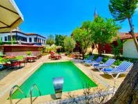 Necip Bey Konağı - Ferienwohnung Antalya