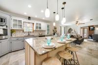 Broken Bow Vacation Rental with Pool and Hot Tub! - B&B Broken Bow