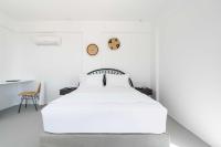  Honeymoon Suite with Private Outdoor Pool and Sea View