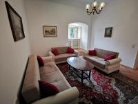 Appartamento con 3 Camere da Letto