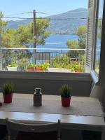 SERENITY yard apartment - Ferienwohnung